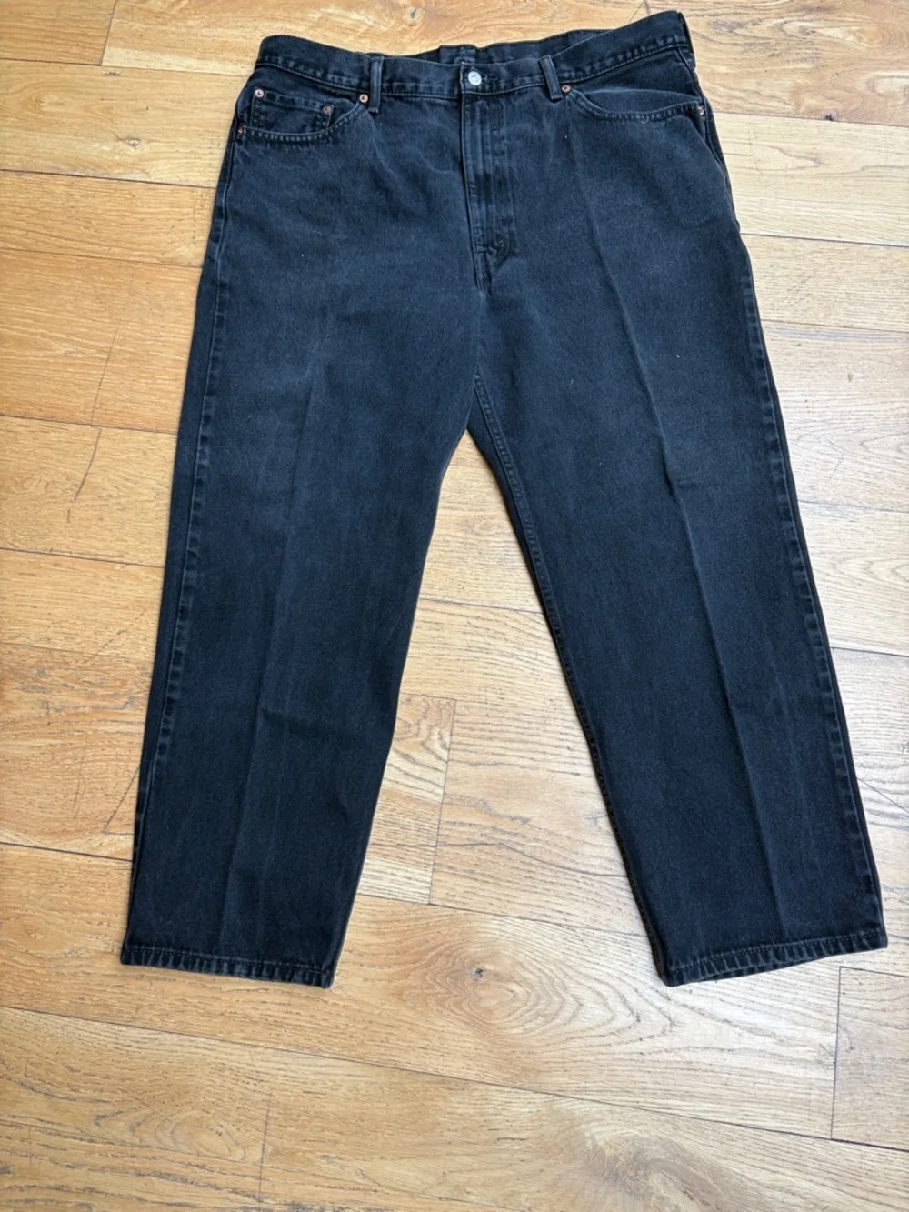 Levi's 550. 42x30